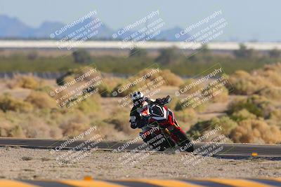 media/Nov-06-2023-Moto Forza (Mon) [[ce023d0744]]/3-Intermediate Group/Session 5 (Turn 4)/